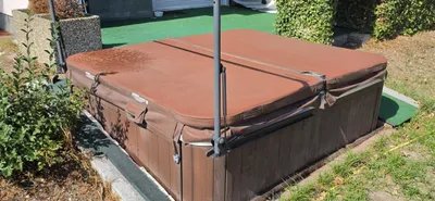 Sundance outdoor jakuzzi