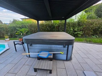 Lauko SPA baseinas 2,30x2,30 m