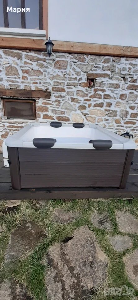 MSpa Tribeca Whirlpool mit festen Wänden, mit Garantie