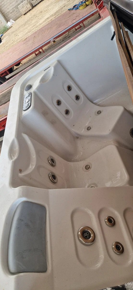 Jacuzzi acrilic alb-argintiu