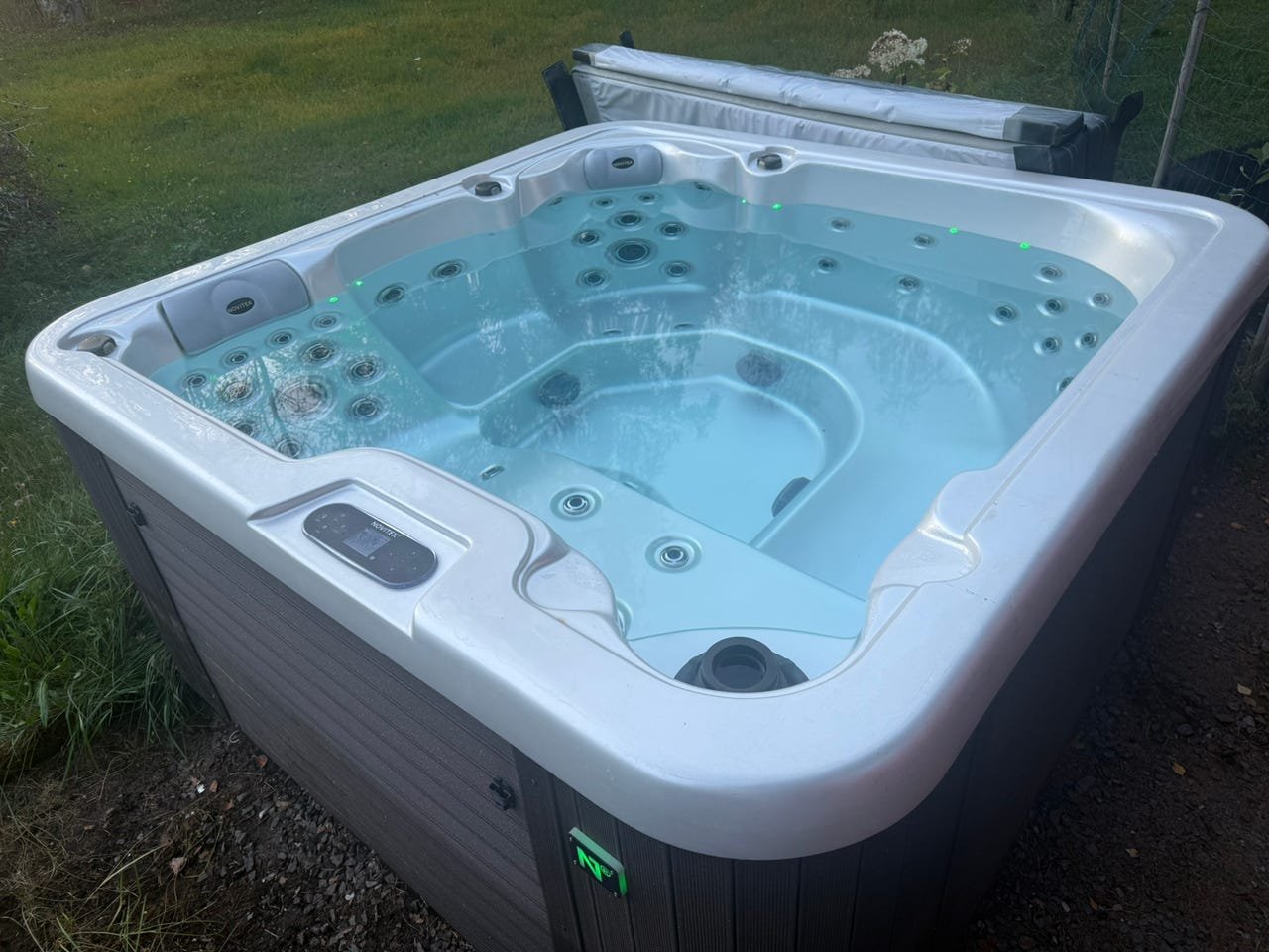 Novitek Salla Special kuudelle