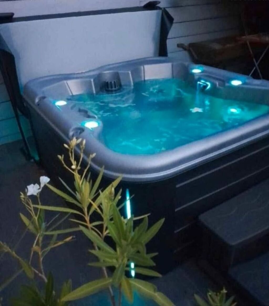 Cove Retreat SPA, 5 vietų