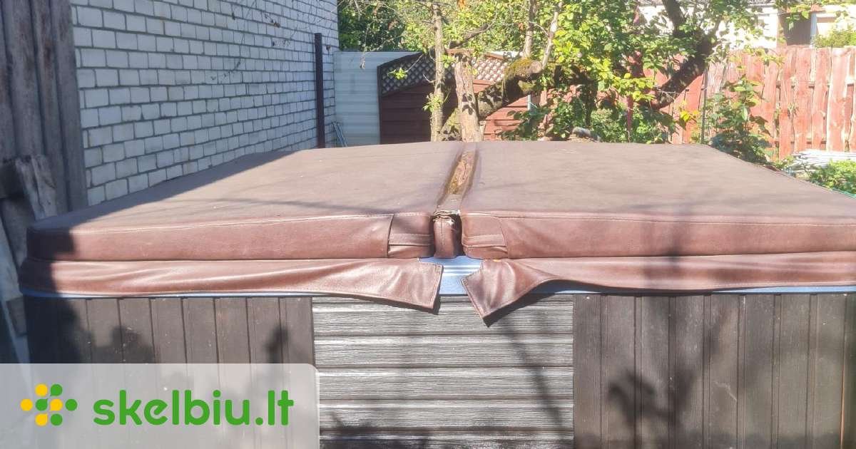 Käytetty ulkoporeallas kannella