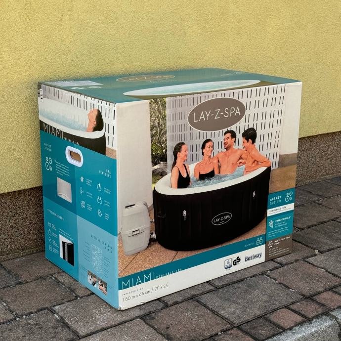 Lay-Z-Spa Miami felfújható jakuzzi, bontatlan